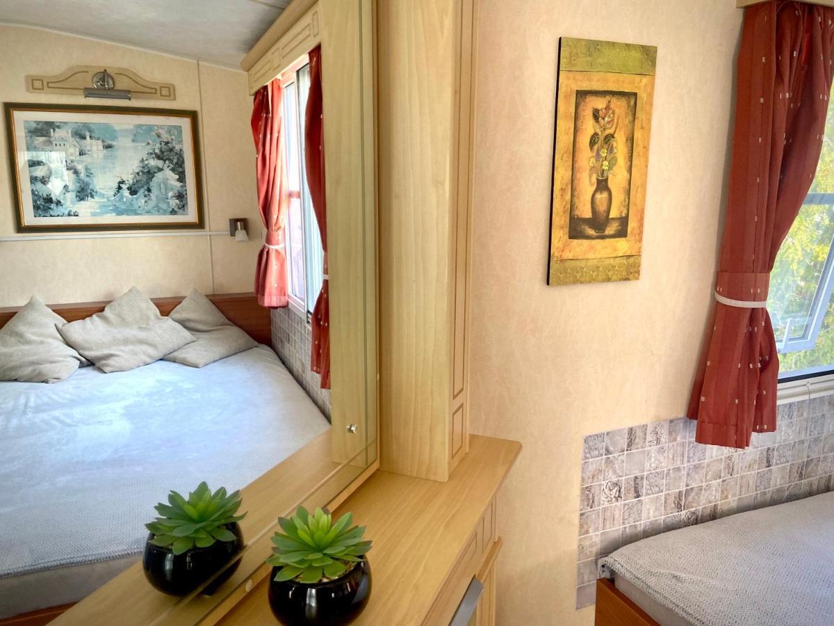 Kisvakond Vendégház Jeno Extérieur photo